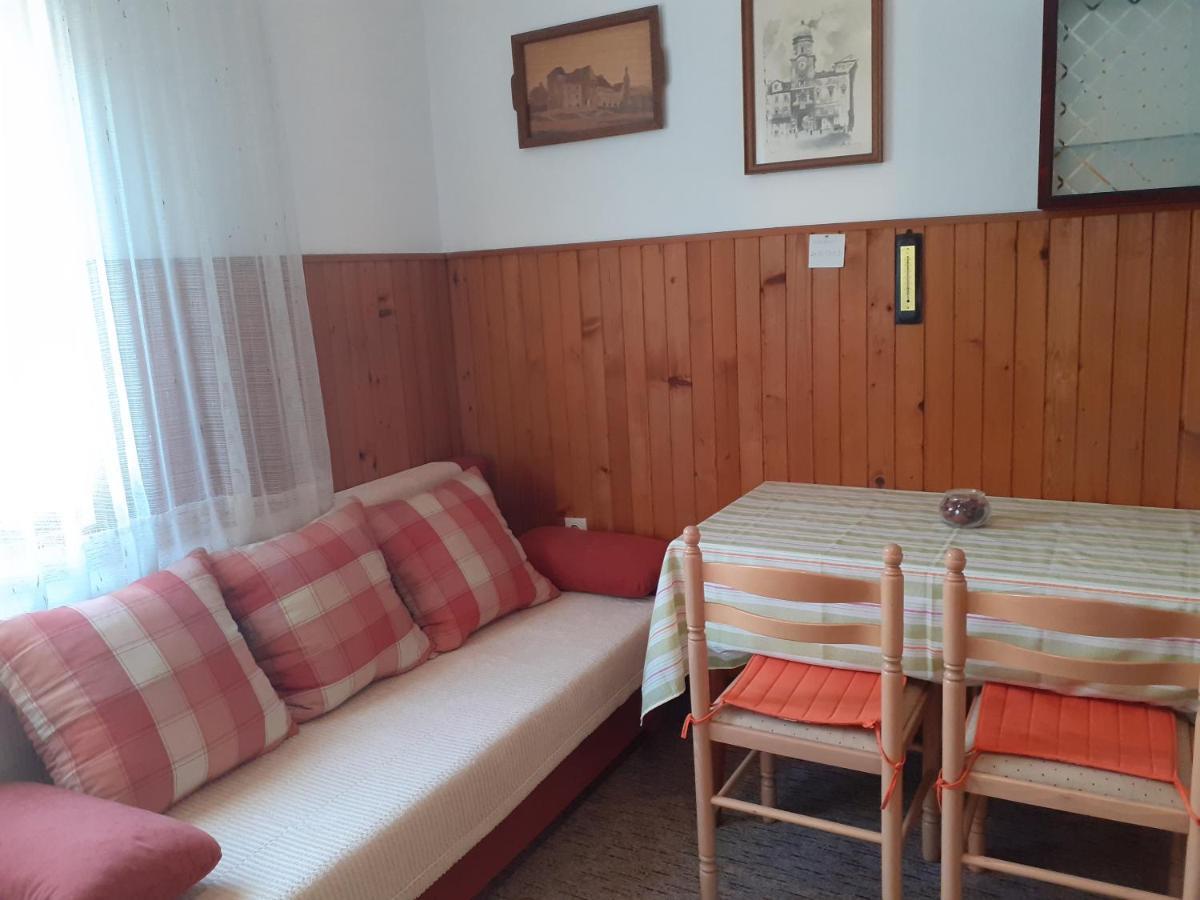 Apartment Simunec Malinska Exterior photo